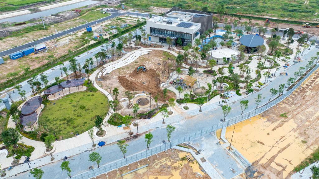 tiến độ công viên One Park & Era Park tháng 10/2026