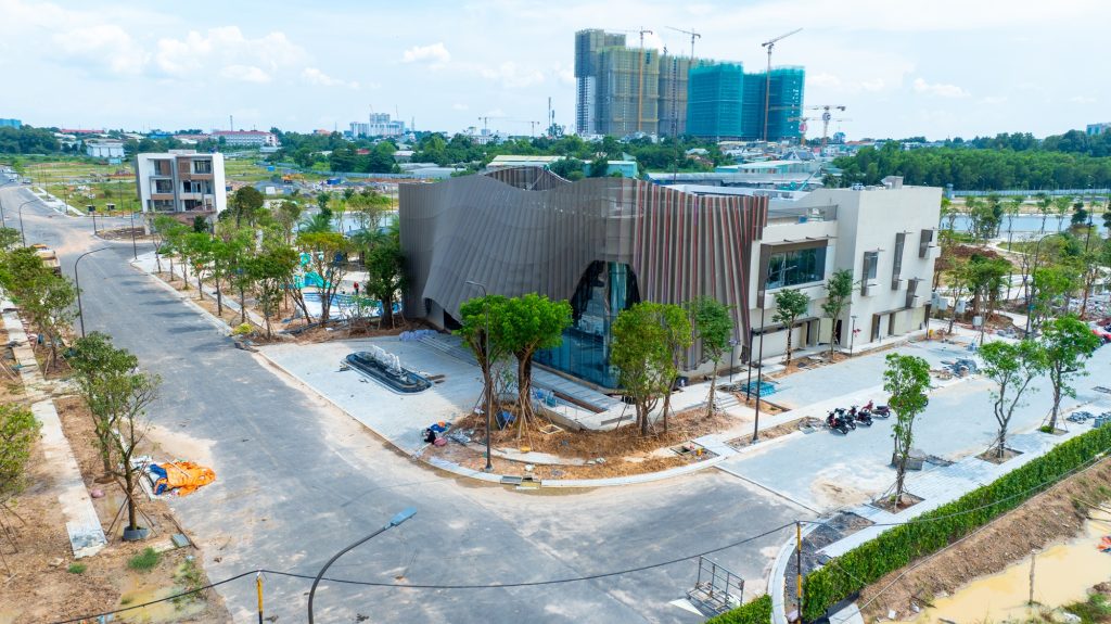 tiến độ nhà bán hàng Sale Gallery One Era