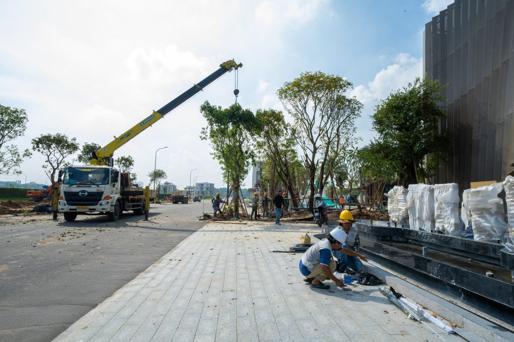 tiến độ nhà bán hàng Sale Gallery One Era